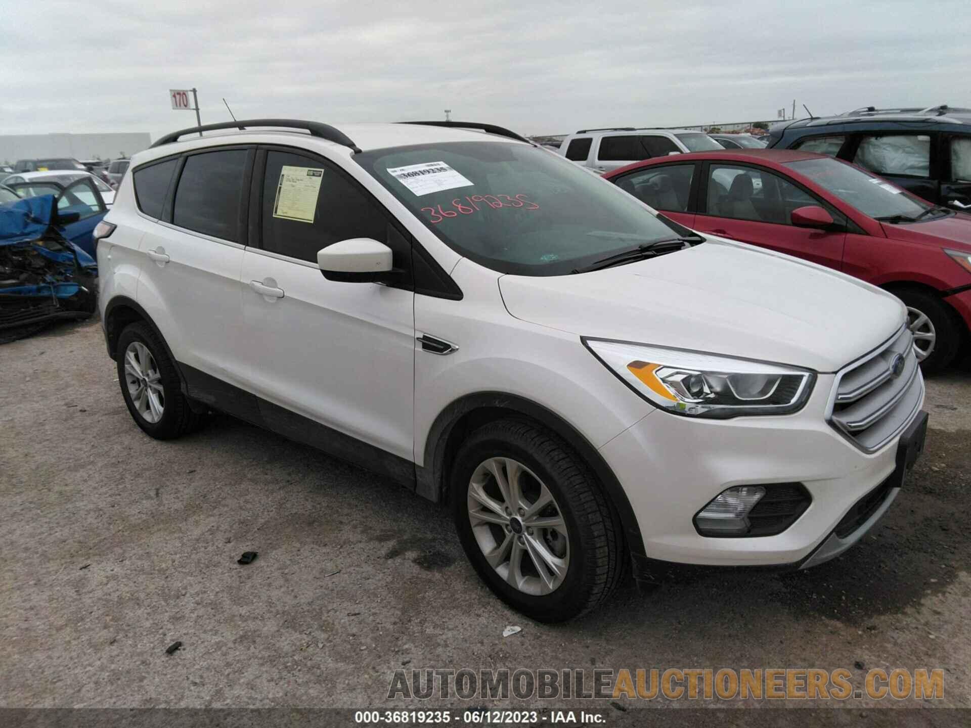 1FMCU9HD3JUB71828 FORD ESCAPE 2018