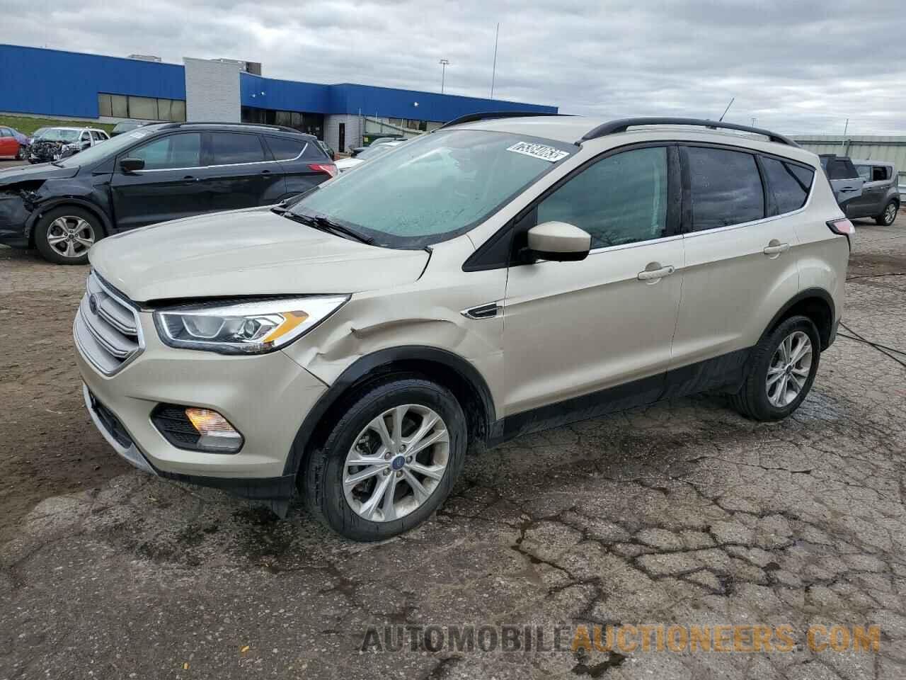 1FMCU9HD3JUB81954 FORD ESCAPE 2018