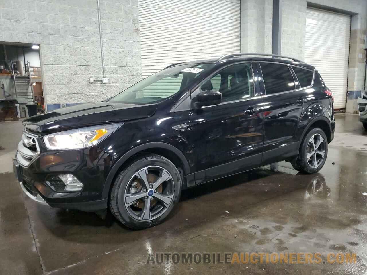 1FMCU9HD3JUC70682 FORD ESCAPE 2018