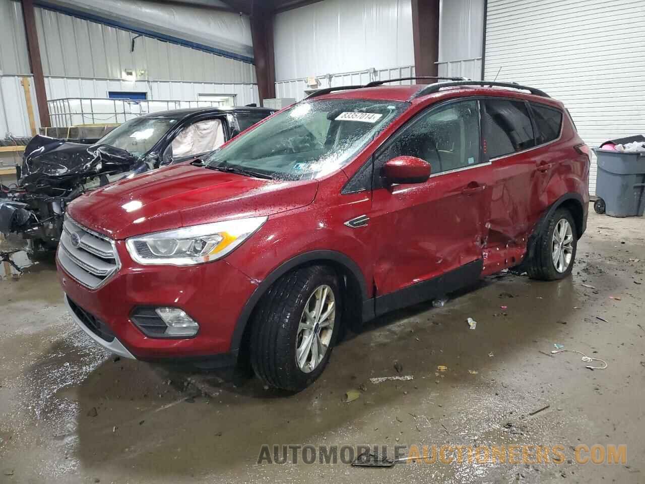 1FMCU9HD3JUC73033 FORD ESCAPE 2018