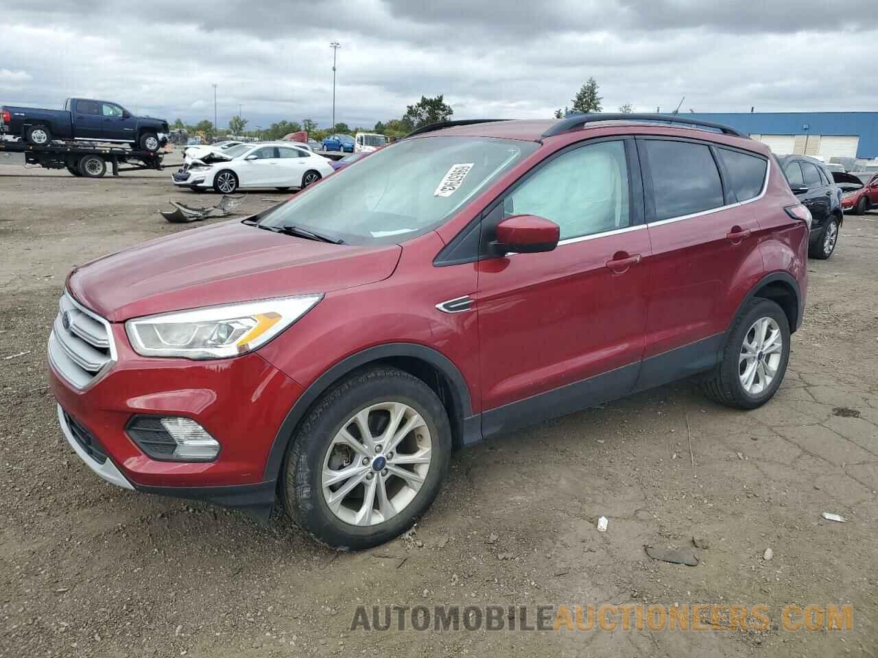 1FMCU9HD3JUD56879 FORD ESCAPE 2018