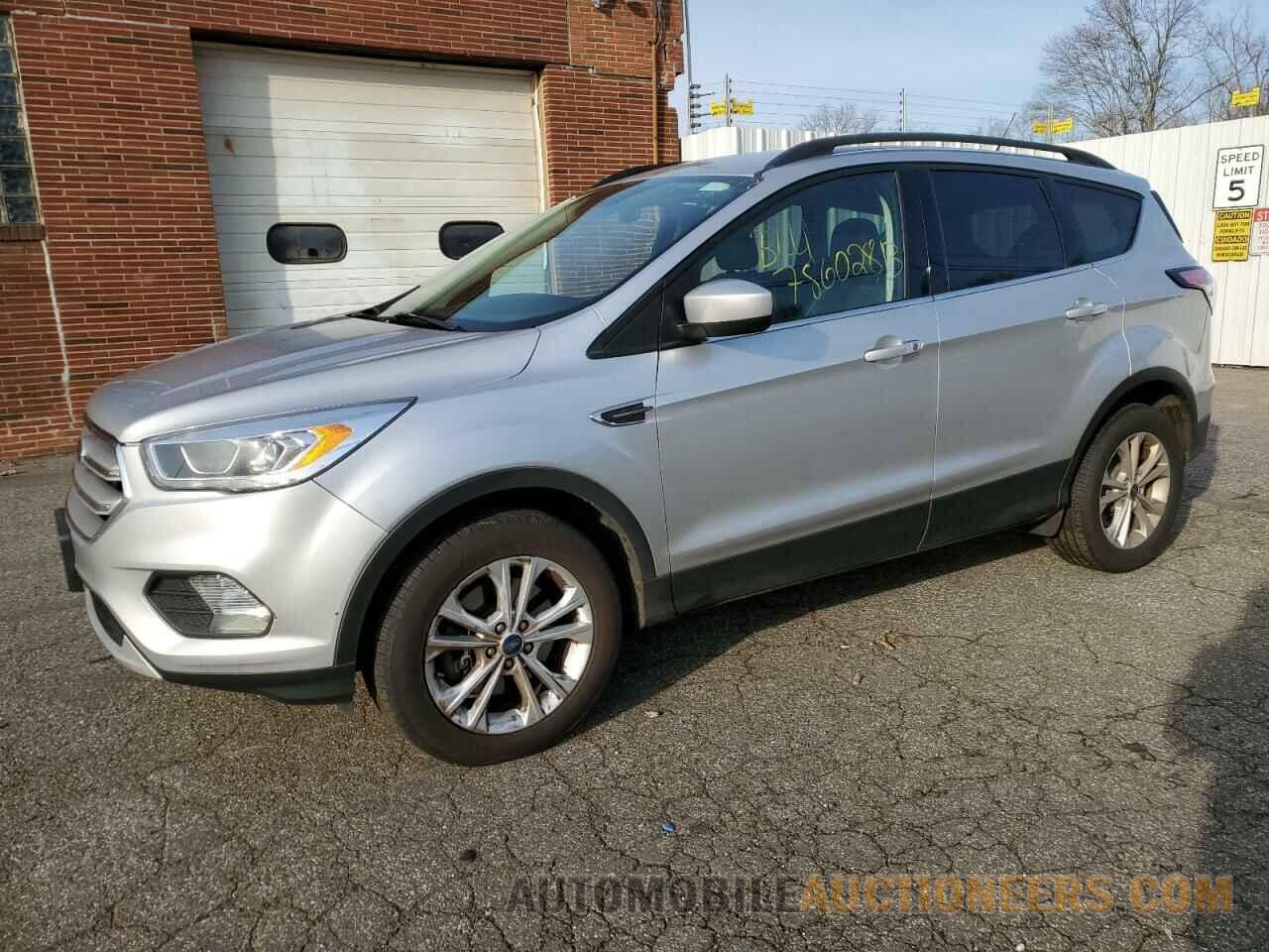 1FMCU9HD3JUD62116 FORD ESCAPE 2018