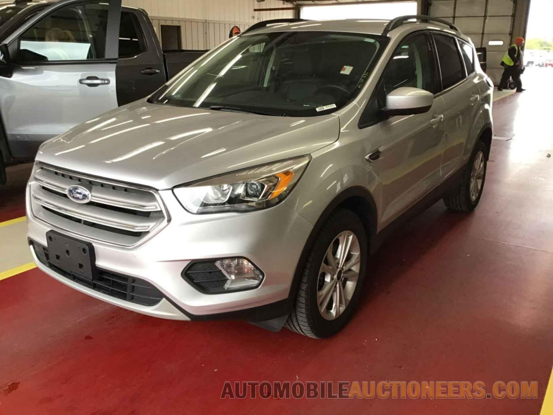 1FMCU9HD3KUB11825 FORD ESCAPE 2019