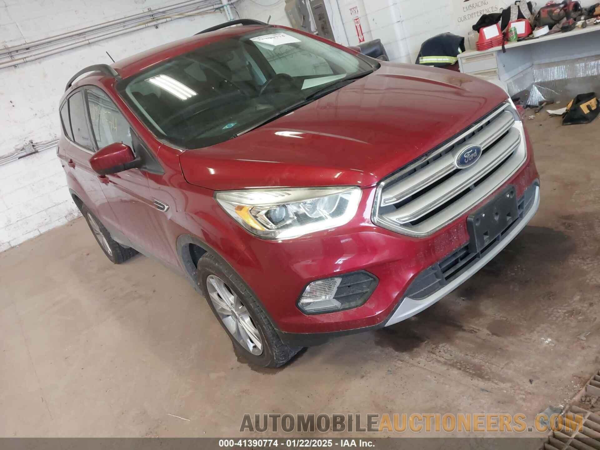 1FMCU9HD4JUA57711 FORD ESCAPE 2018