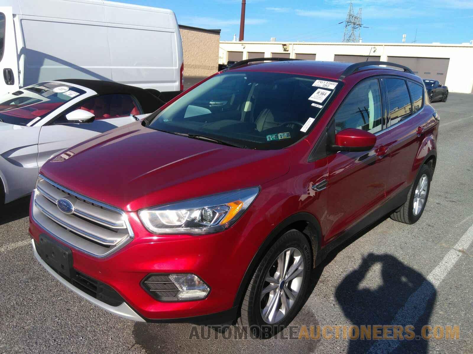 1FMCU9HD4JUC54037 Ford Escape 2018