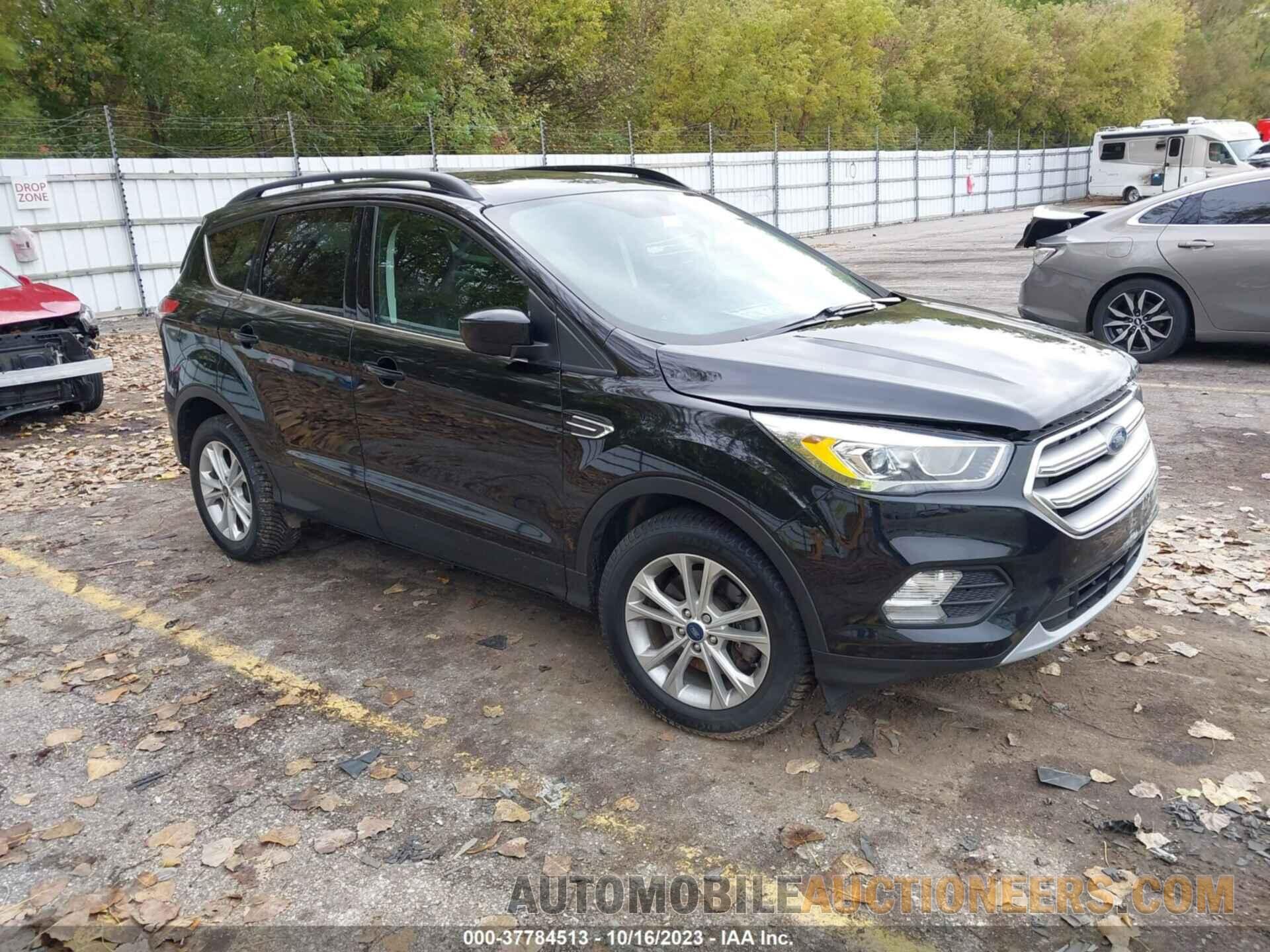 1FMCU9HD4JUC79715 FORD ESCAPE 2018