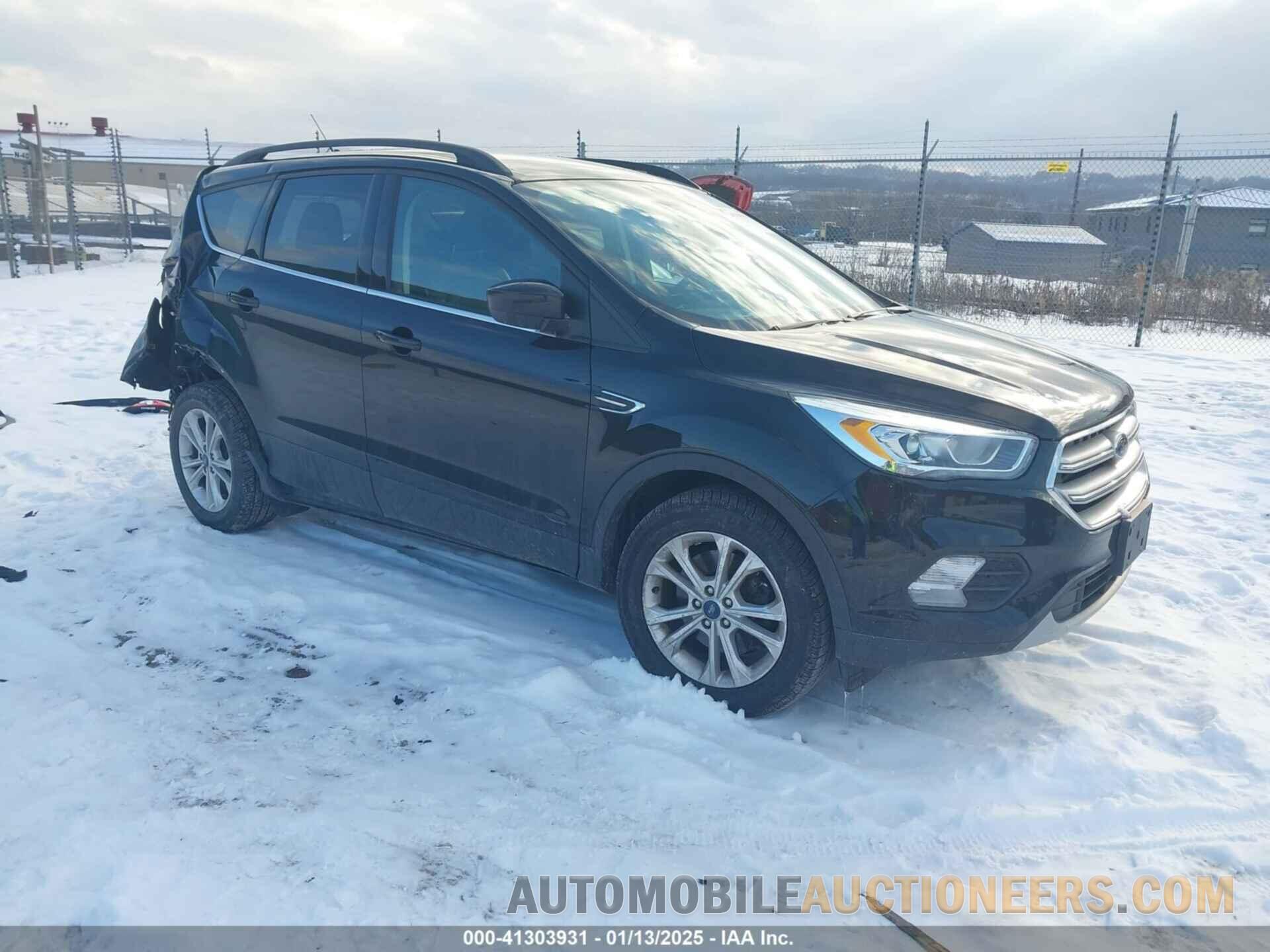 1FMCU9HD4KUA23690 FORD ESCAPE 2019