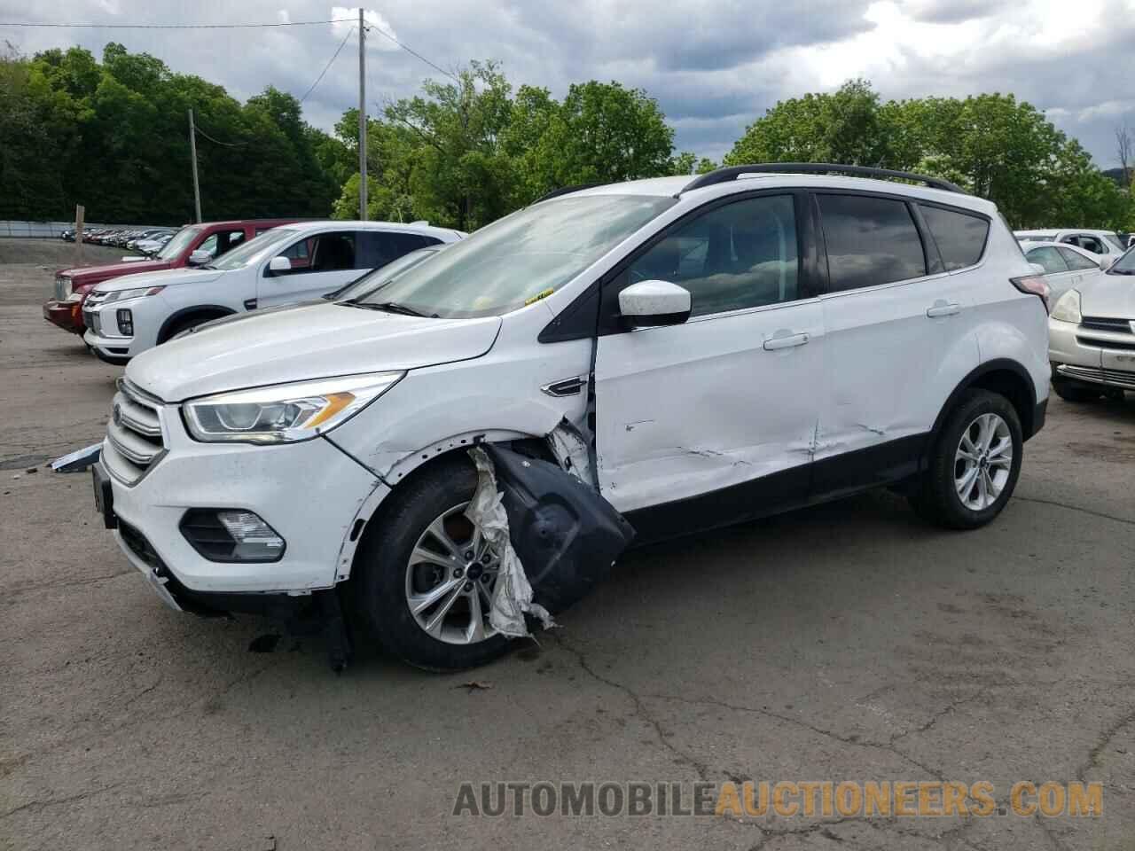 1FMCU9HD5JUA77790 FORD ESCAPE 2018