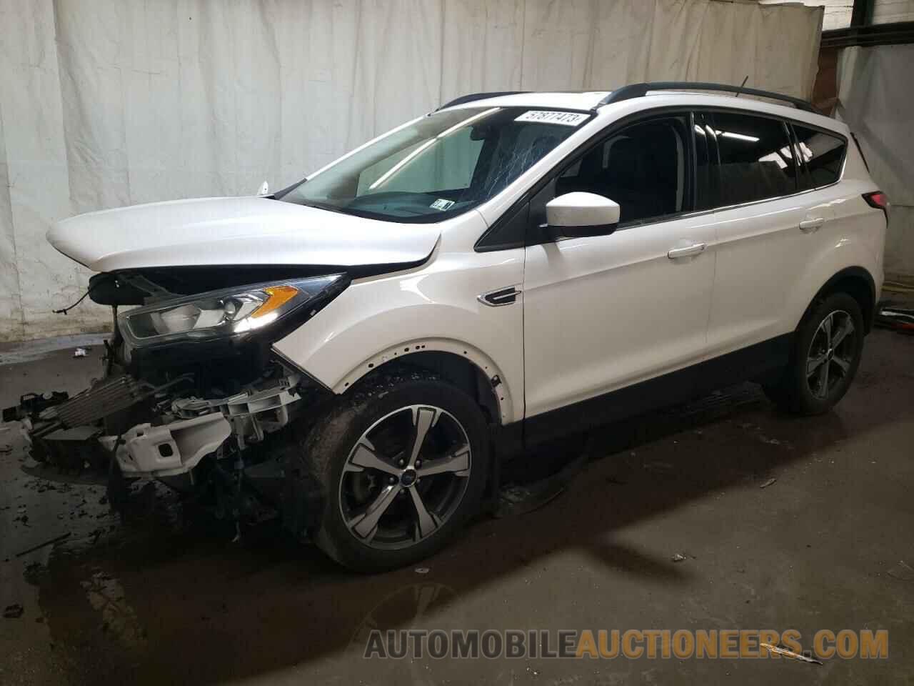 1FMCU9HD5JUA81421 FORD ESCAPE 2018