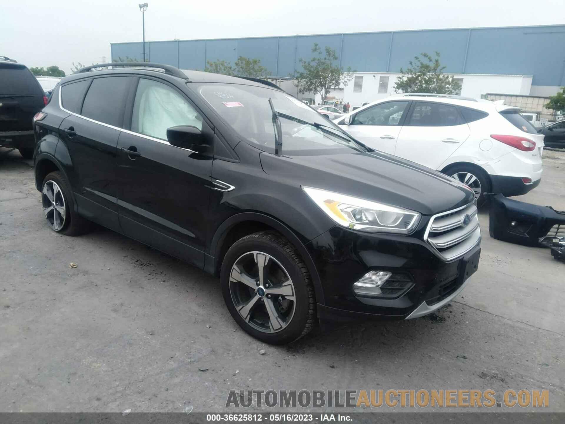 1FMCU9HD5JUA86313 FORD ESCAPE 2018