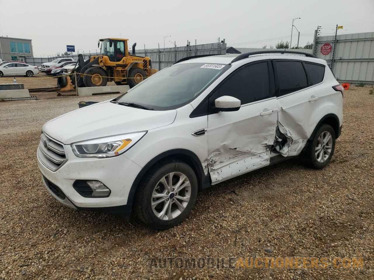 1FMCU9HD5JUB88243 FORD ESCAPE 2018