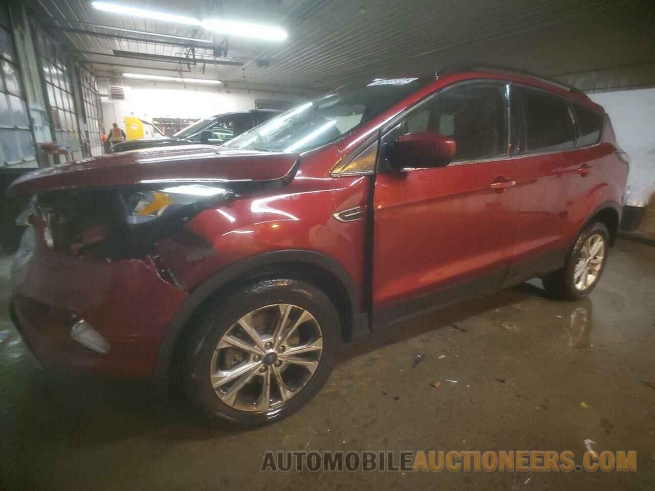 1FMCU9HD5JUD43213 FORD ESCAPE 2018