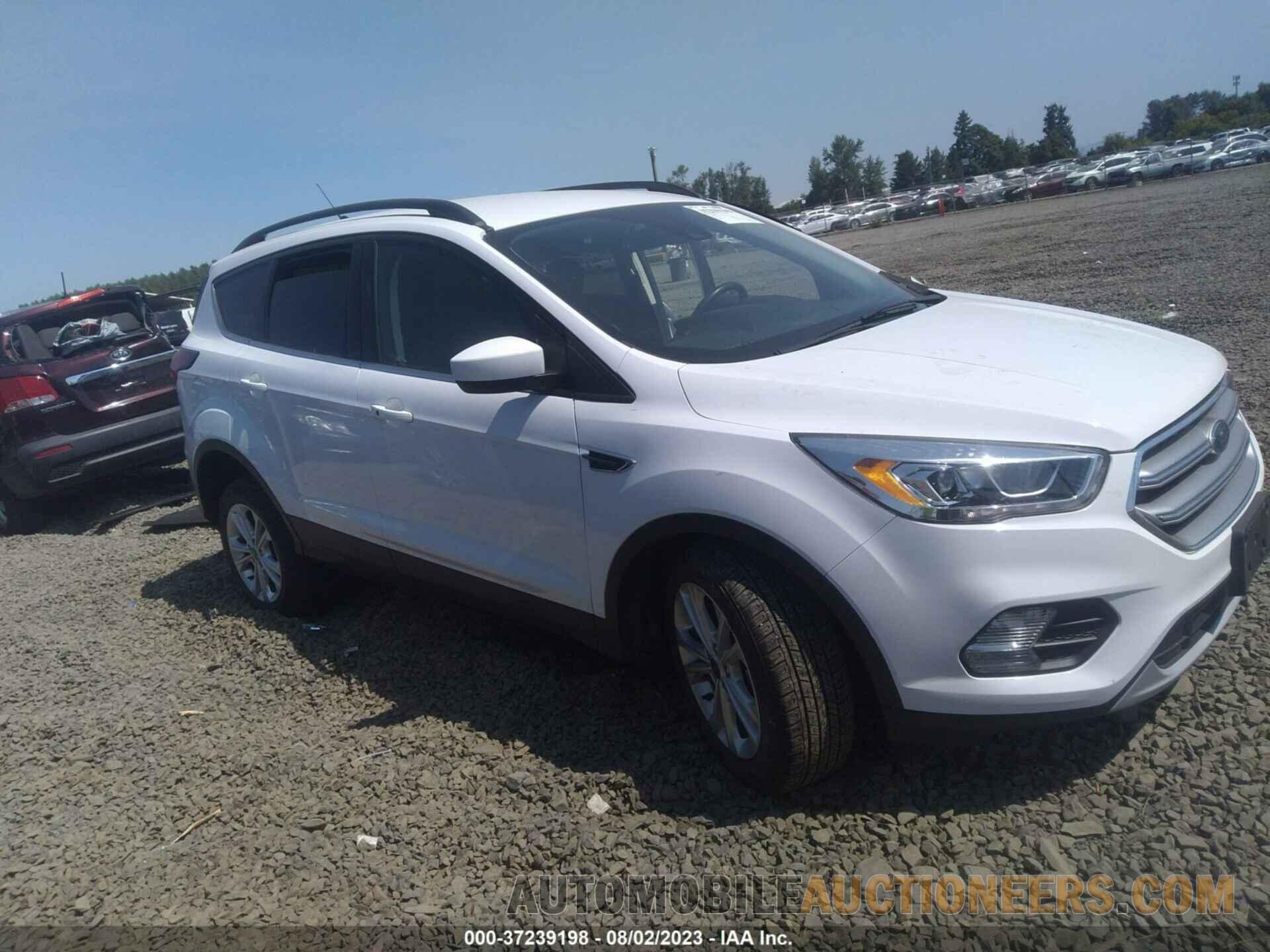 1FMCU9HD5KUA21267 FORD ESCAPE 2019