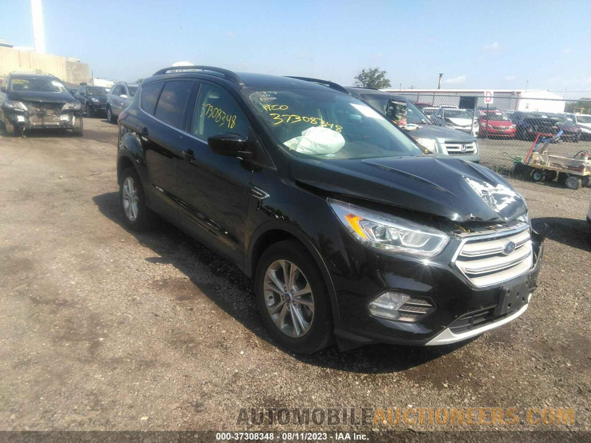 1FMCU9HD5KUA37436 FORD ESCAPE 2019