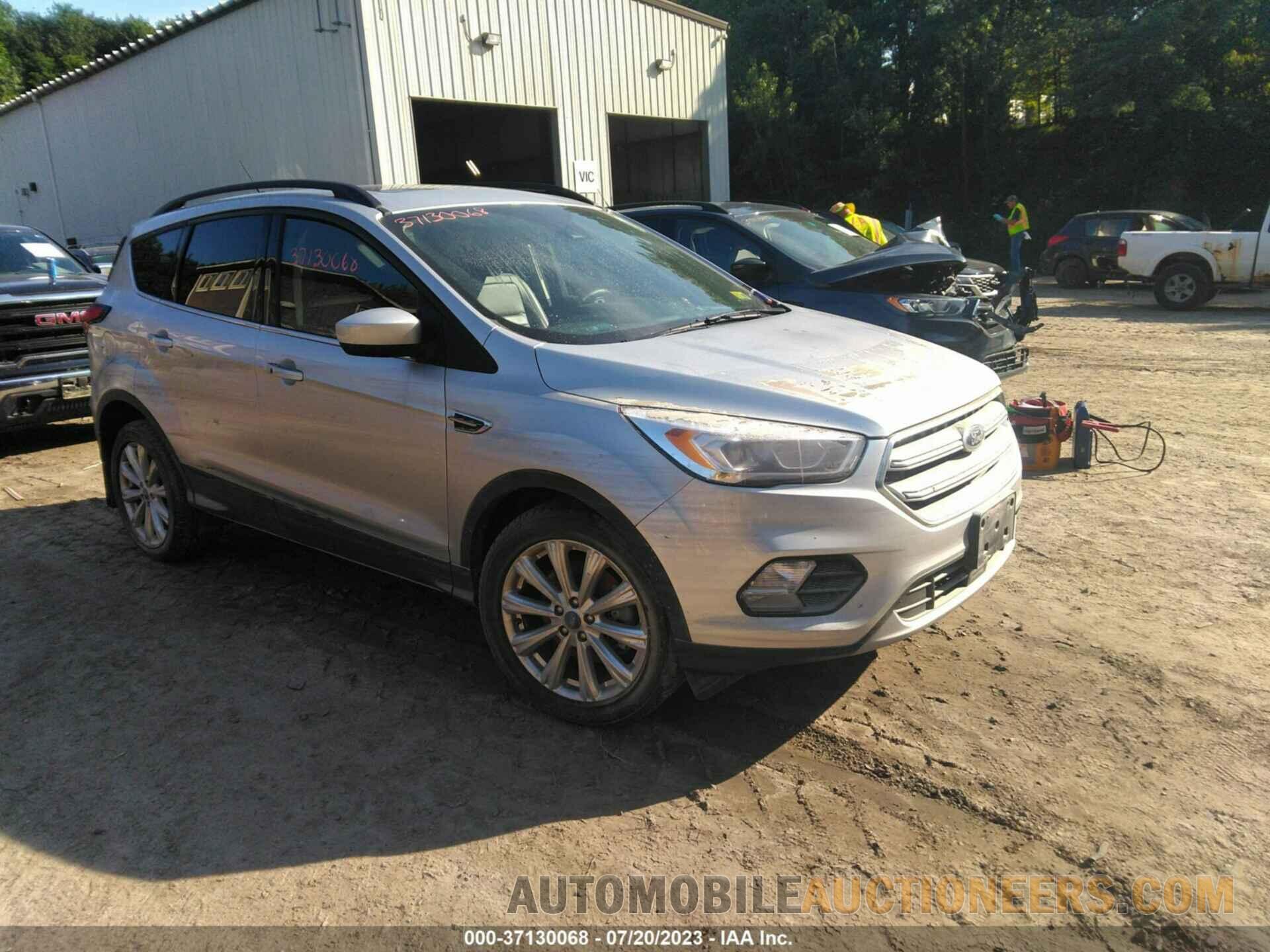 1FMCU9HD5KUB90754 FORD ESCAPE 2019