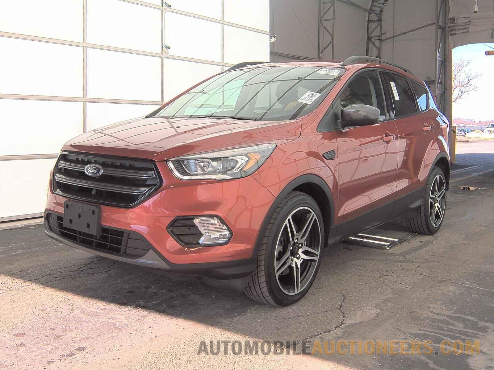 1FMCU9HD6KUA31418 Ford Escape 2019