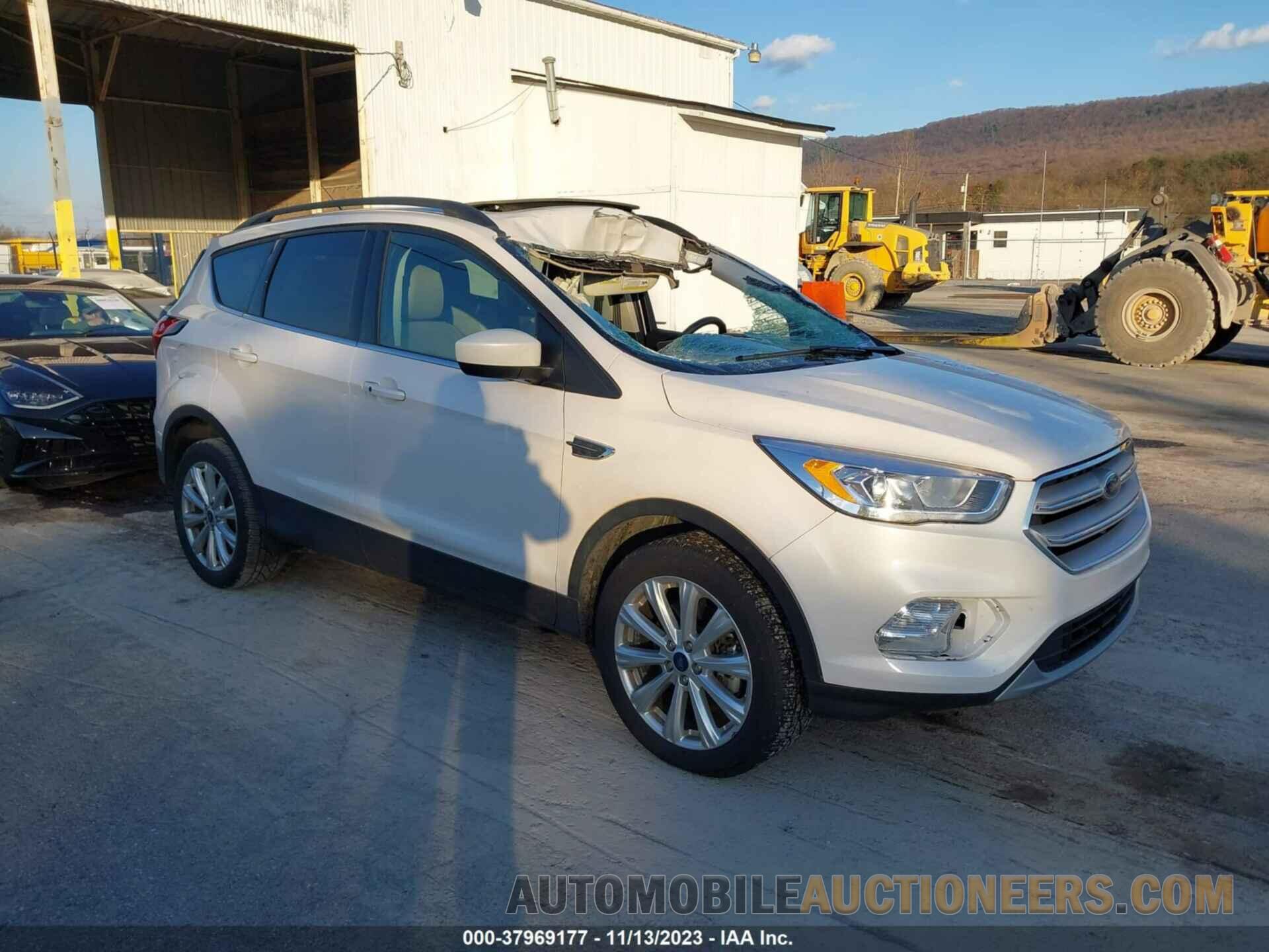 1FMCU9HD6KUA91005 FORD ESCAPE 2019