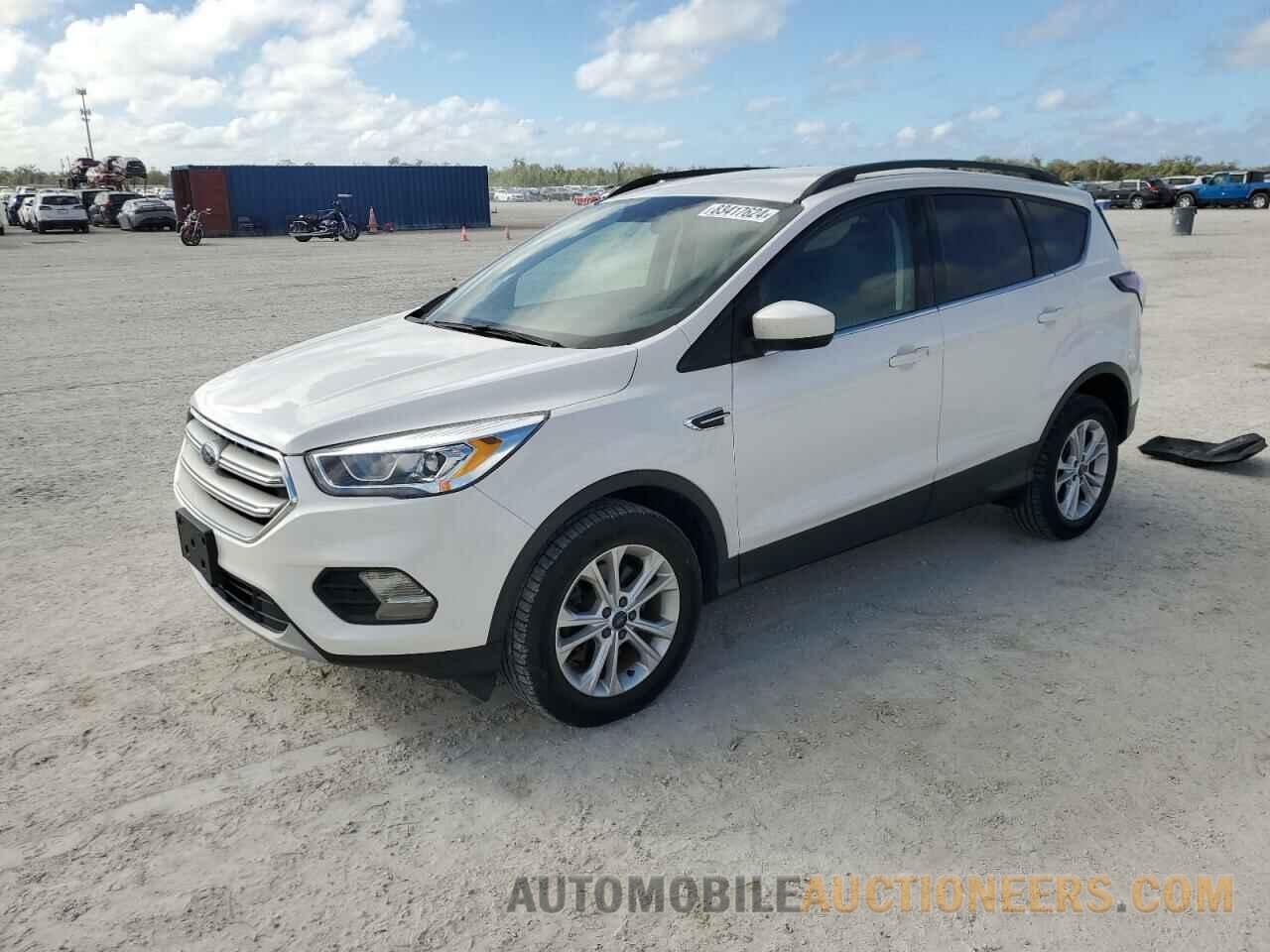 1FMCU9HD7JUA29241 FORD ESCAPE 2018