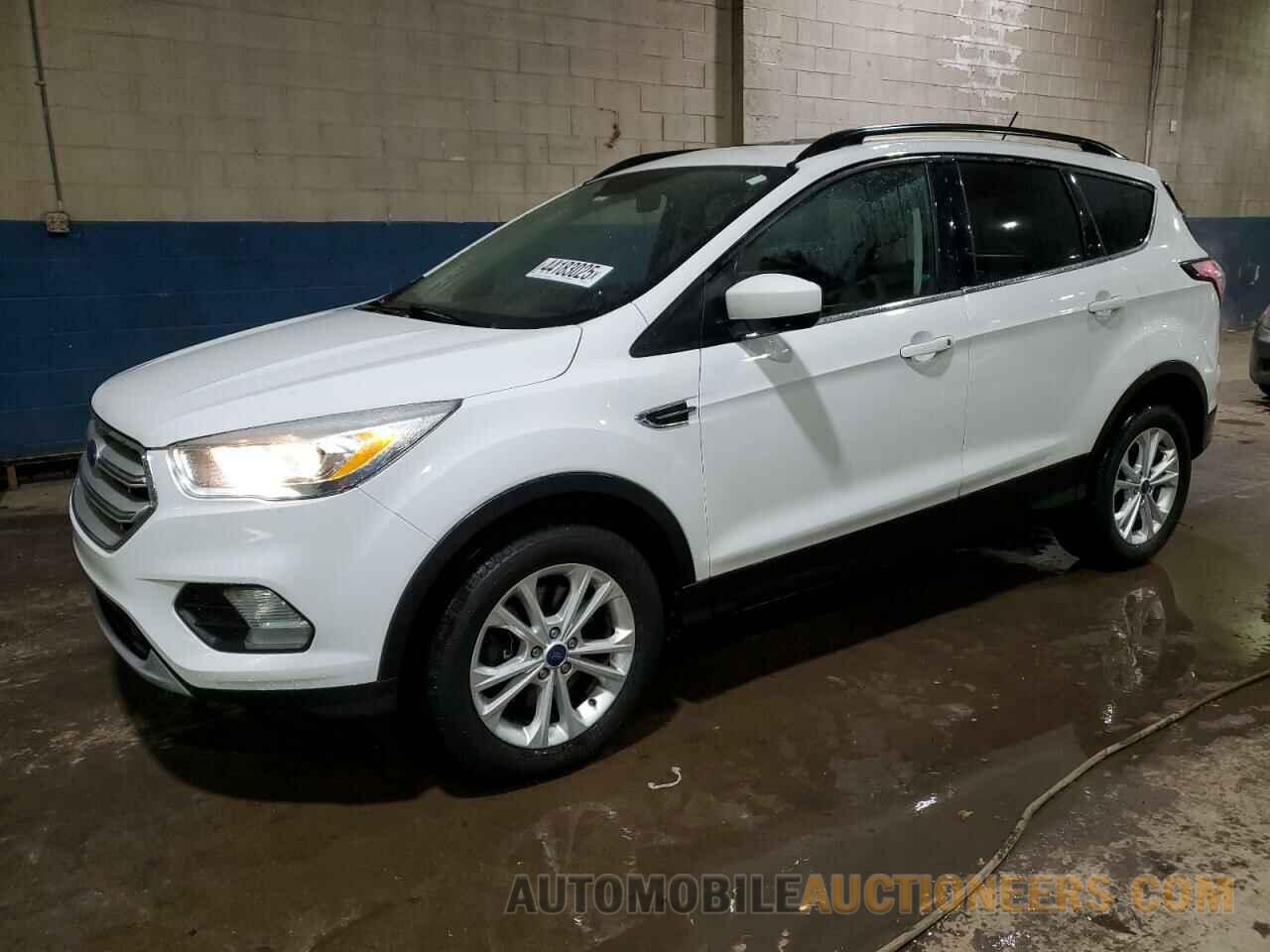 1FMCU9HD7JUA34164 FORD ESCAPE 2018