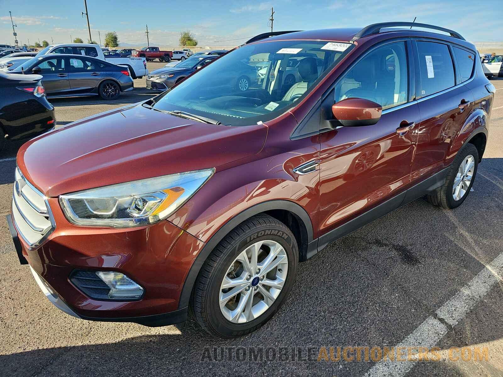 1FMCU9HD7JUA39106 Ford Escape 2018