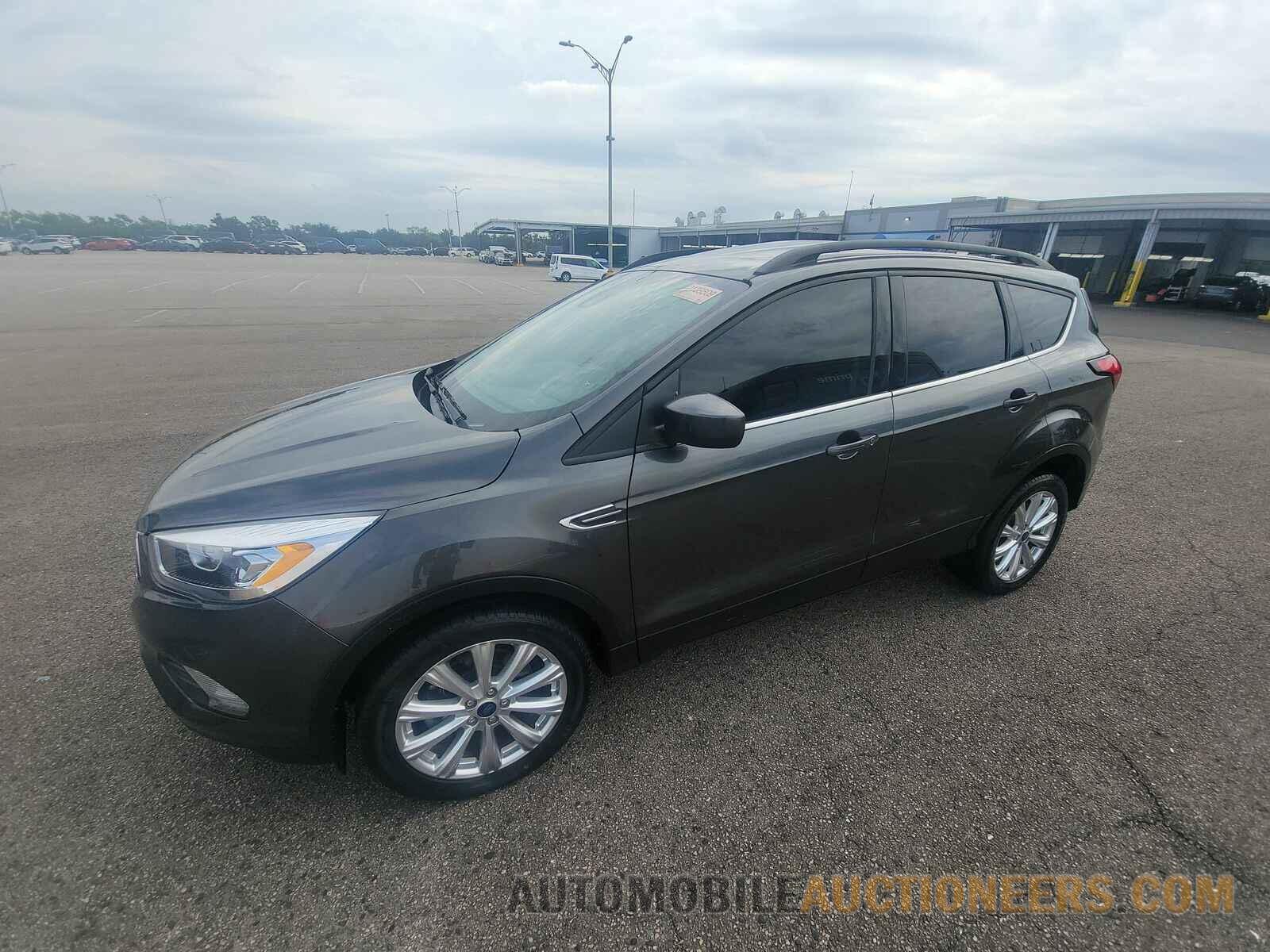 1FMCU9HD7KUA33193 Ford Escape 2019