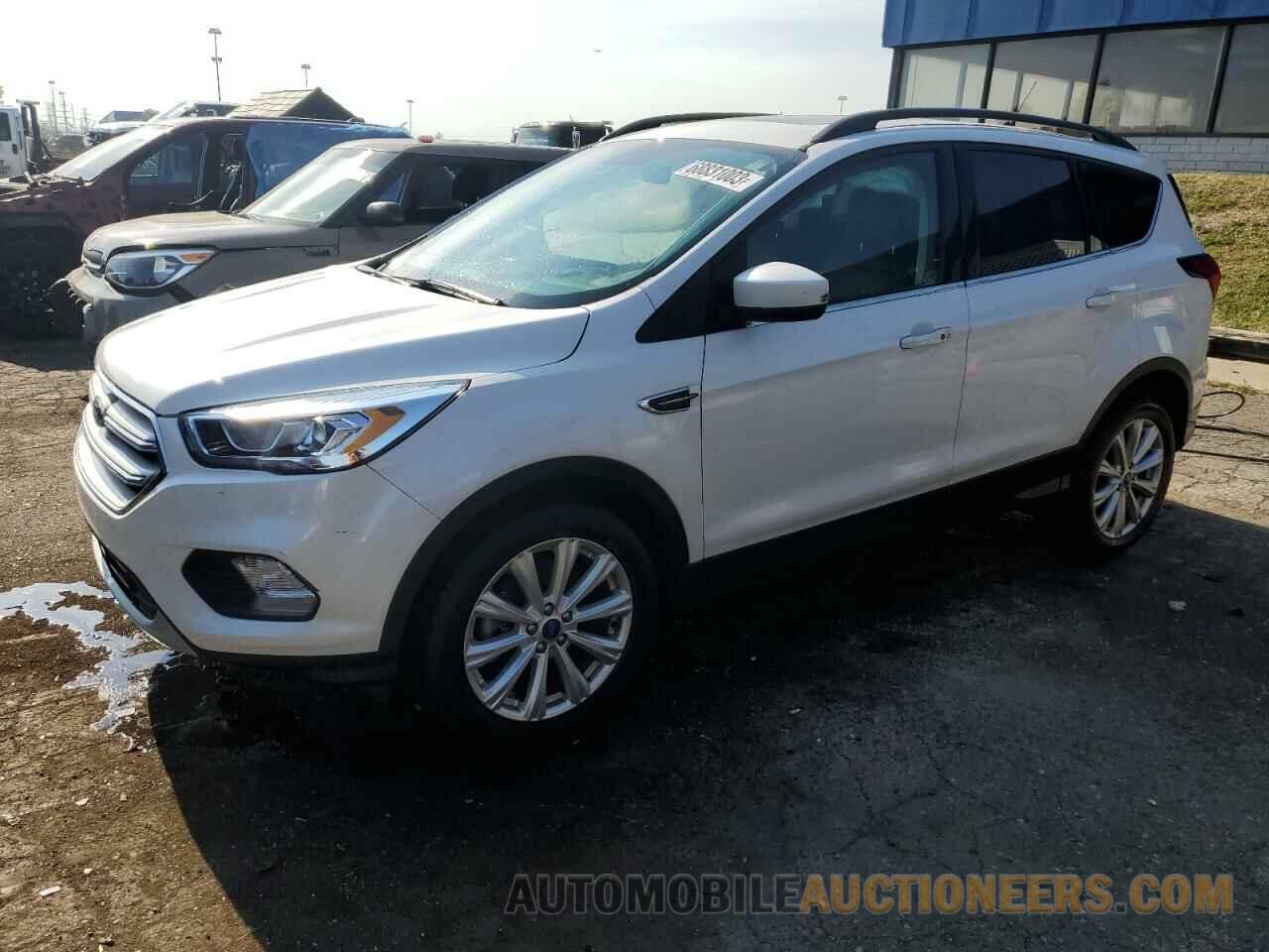 1FMCU9HD7KUA56585 FORD ESCAPE 2019