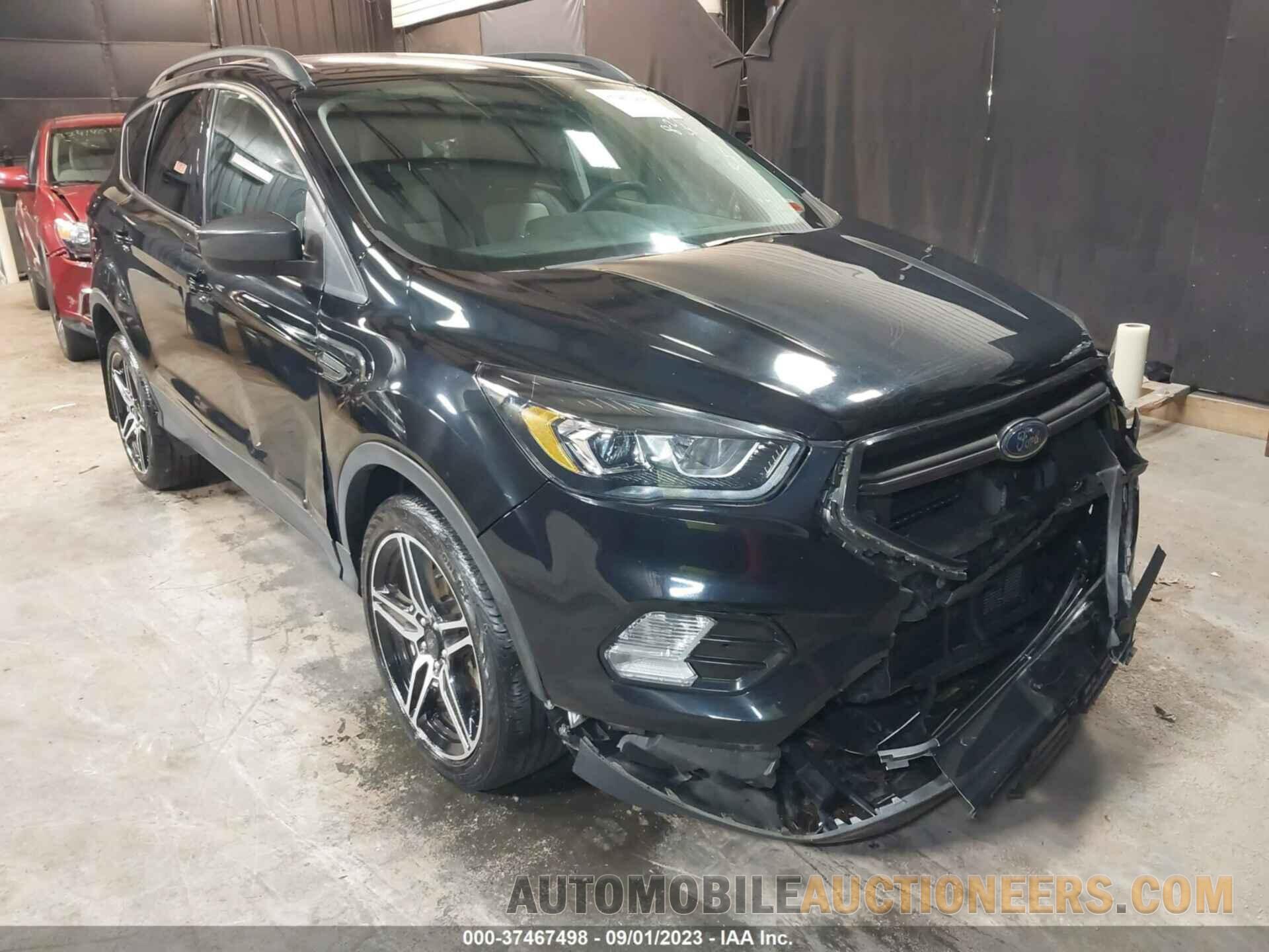 1FMCU9HD7KUC17985 FORD ESCAPE 2019