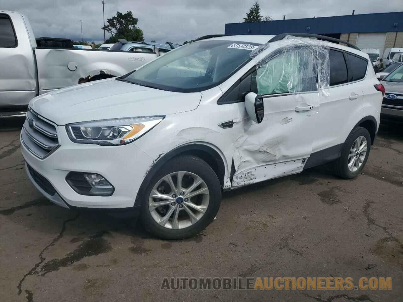 1FMCU9HD7KUC24015 FORD ESCAPE 2019