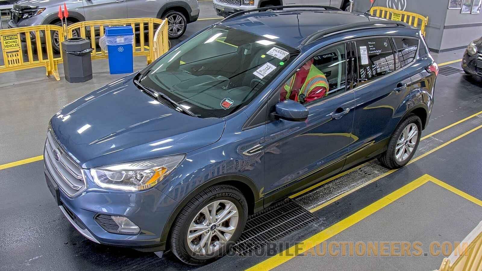 1FMCU9HD8JUB01547 Ford Escape 2018