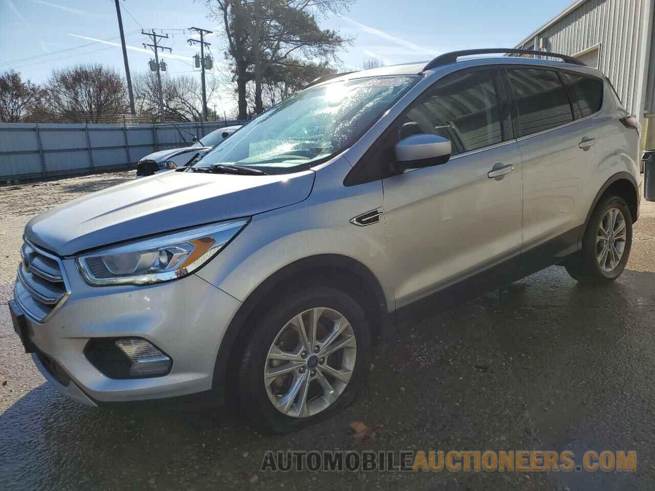 1FMCU9HD8JUB18753 FORD ESCAPE 2018