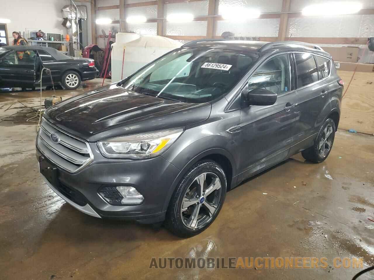 1FMCU9HD8JUB21569 FORD ESCAPE 2018