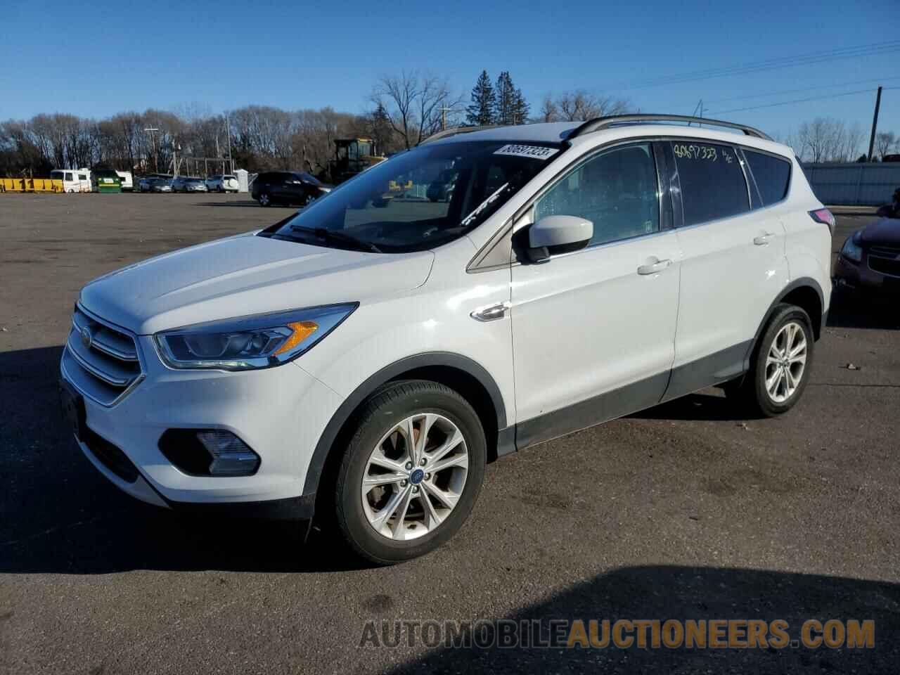 1FMCU9HD8JUD19133 FORD ESCAPE 2018