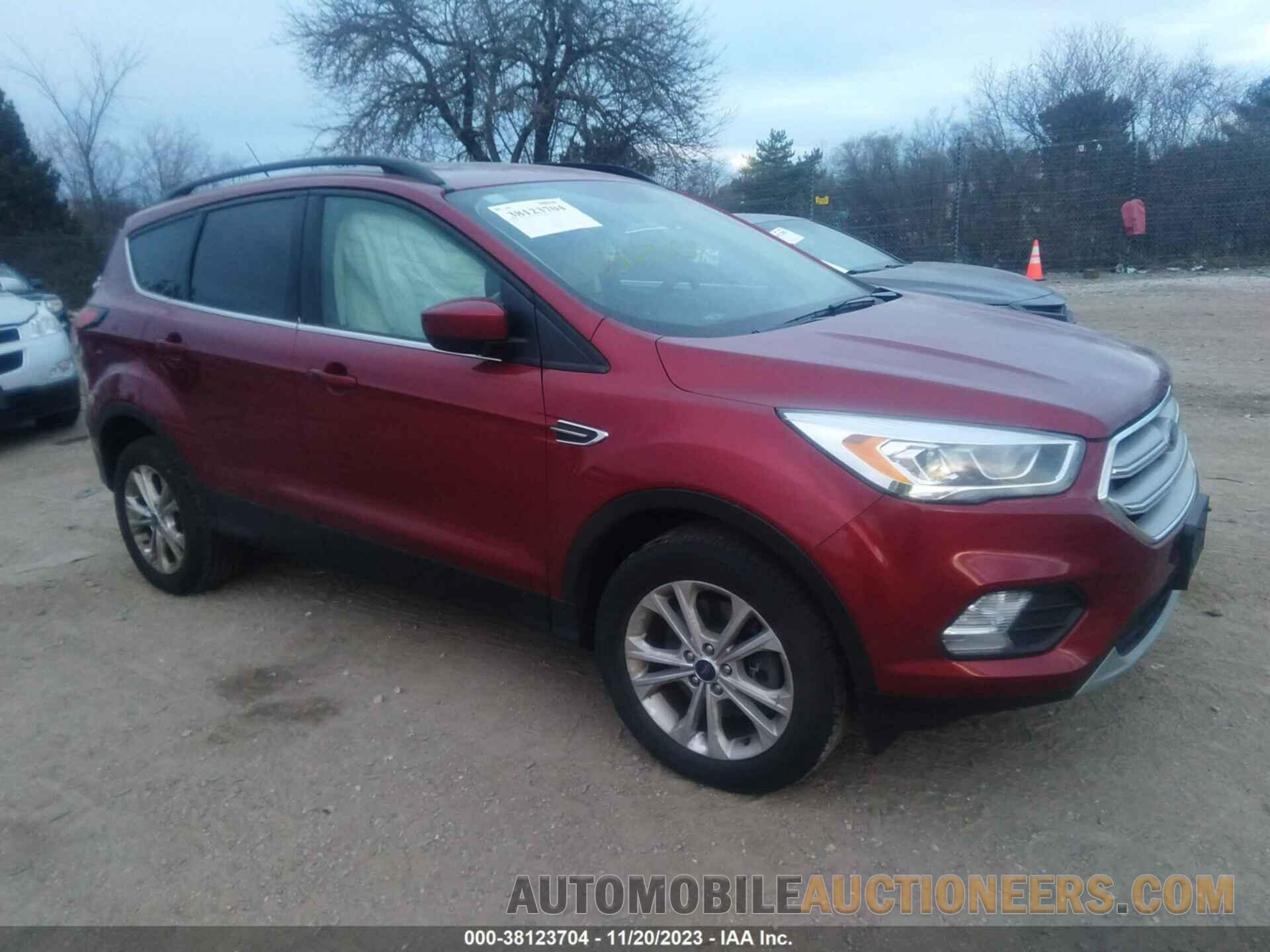 1FMCU9HD8KUA75713 FORD ESCAPE 2019