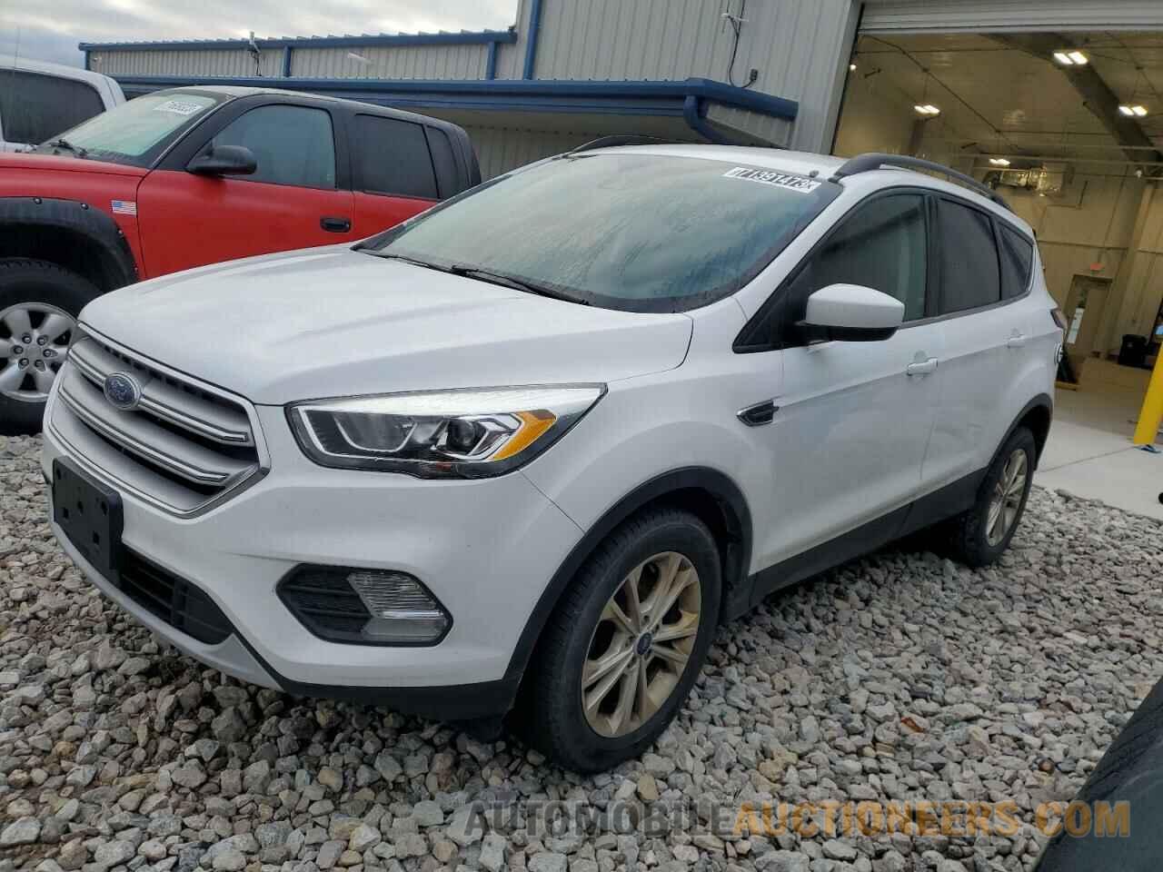 1FMCU9HD9JUA44257 FORD ESCAPE 2018