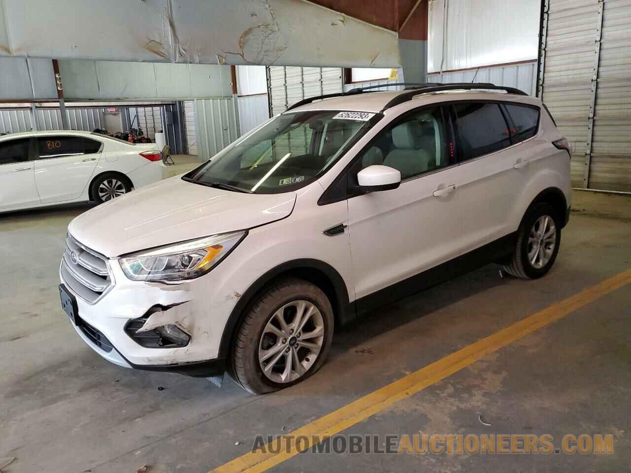 1FMCU9HD9JUD21098 FORD ESCAPE 2018