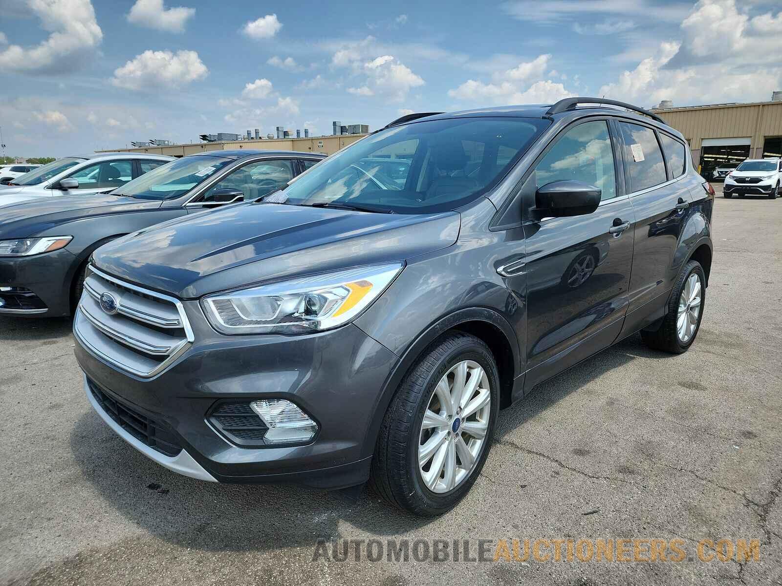 1FMCU9HD9KUB24417 Ford Escape 2019