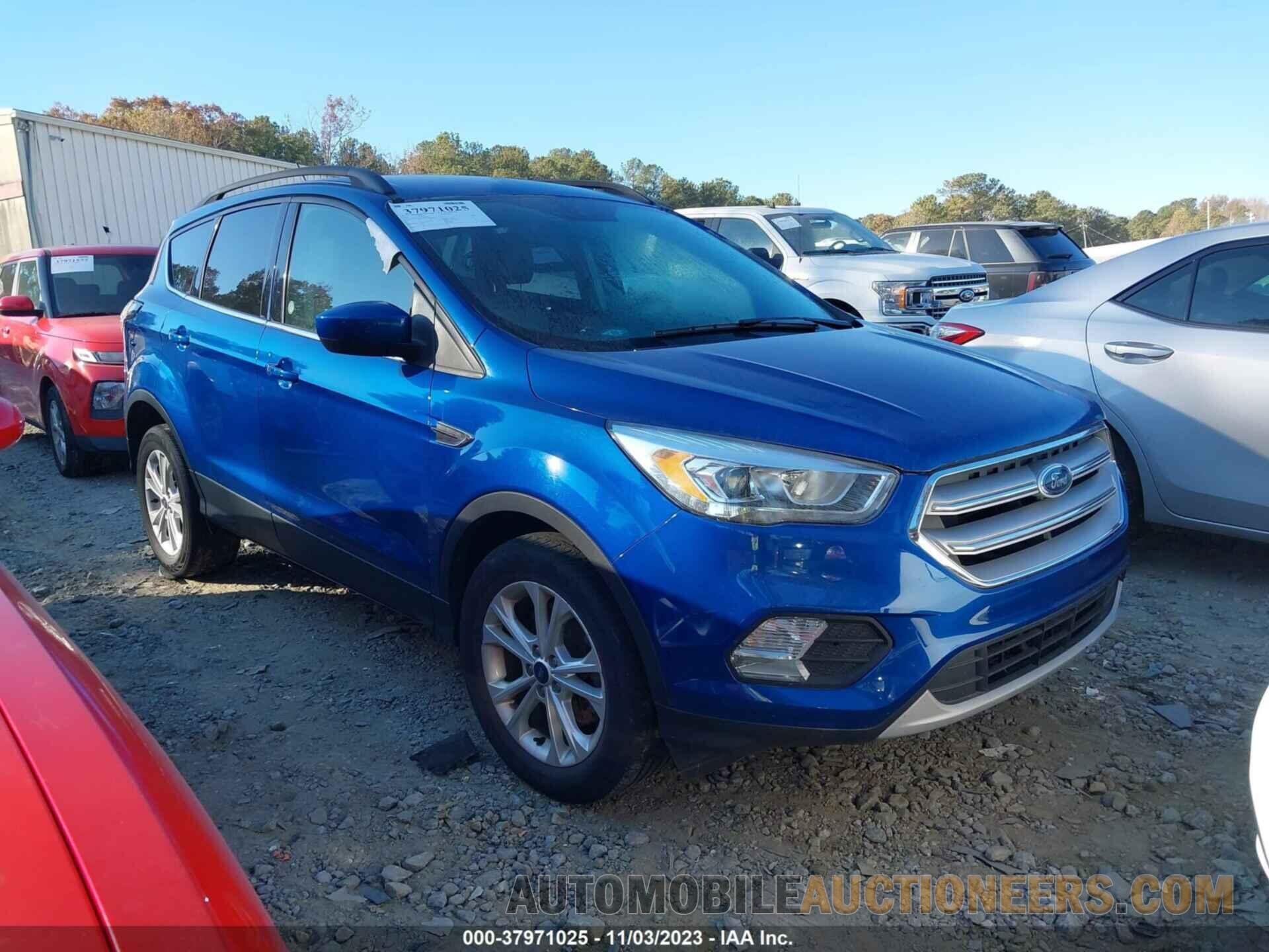 1FMCU9HDXJUB27308 FORD ESCAPE 2018