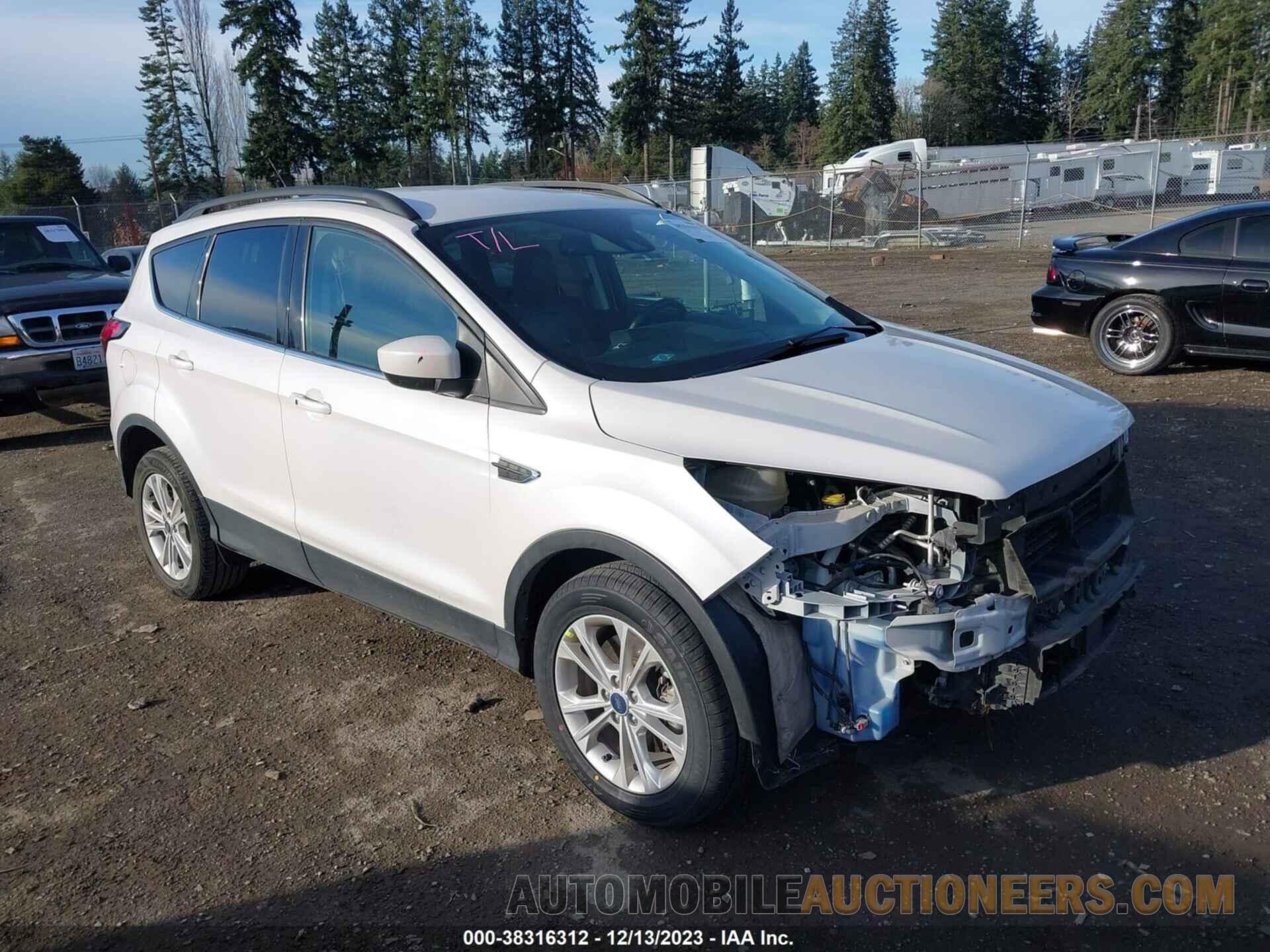 1FMCU9HDXKUA99009 FORD ESCAPE 2019