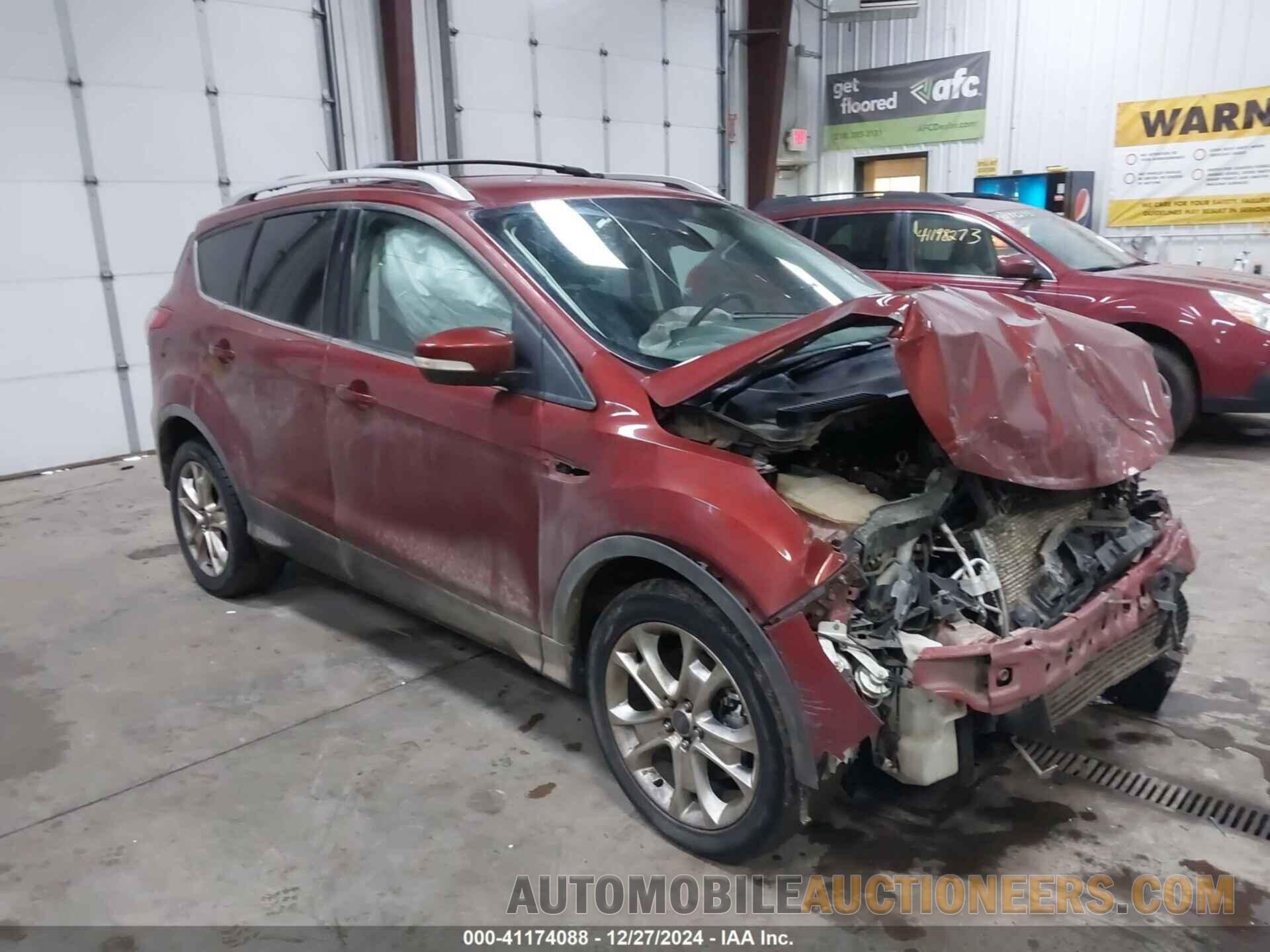 1FMCU9J90EUC85216 FORD ESCAPE 2014