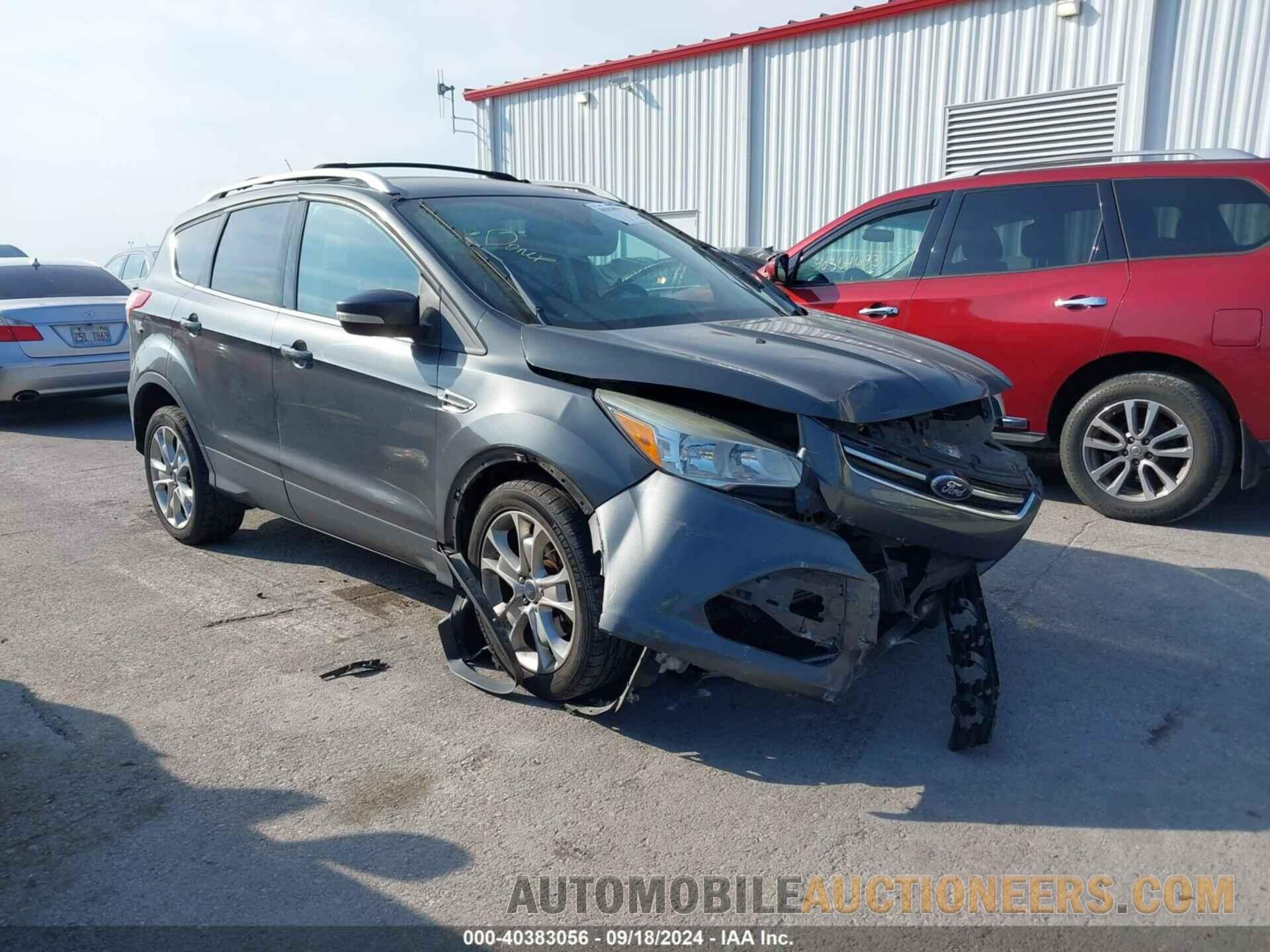 1FMCU9J90GUB16879 FORD ESCAPE 2016