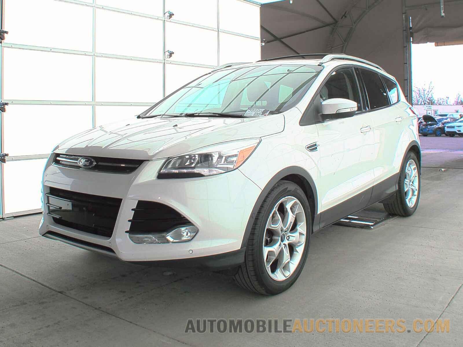 1FMCU9J90GUB42754 Ford Escape 2016