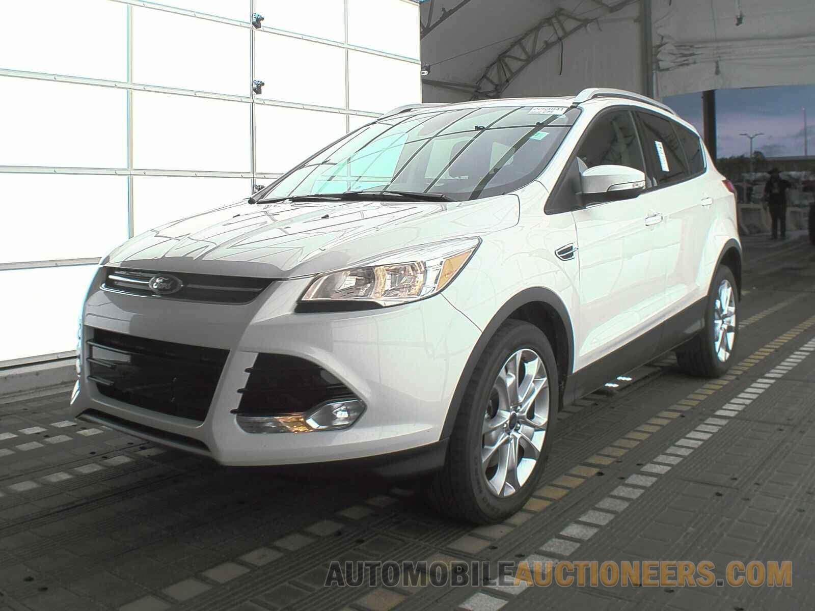 1FMCU9J90GUC62568 Ford Escape 2016