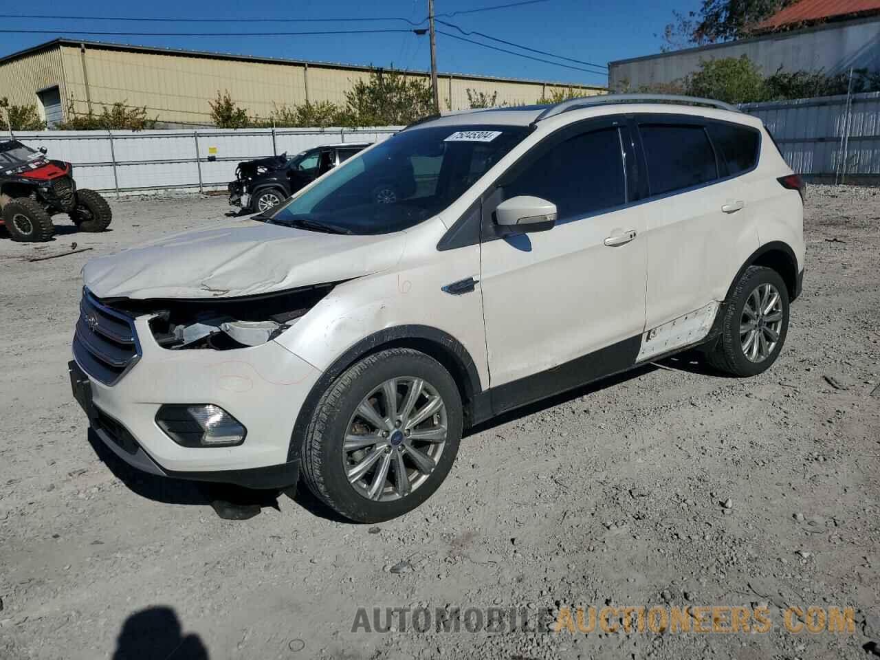 1FMCU9J90HUA02060 FORD ESCAPE 2017