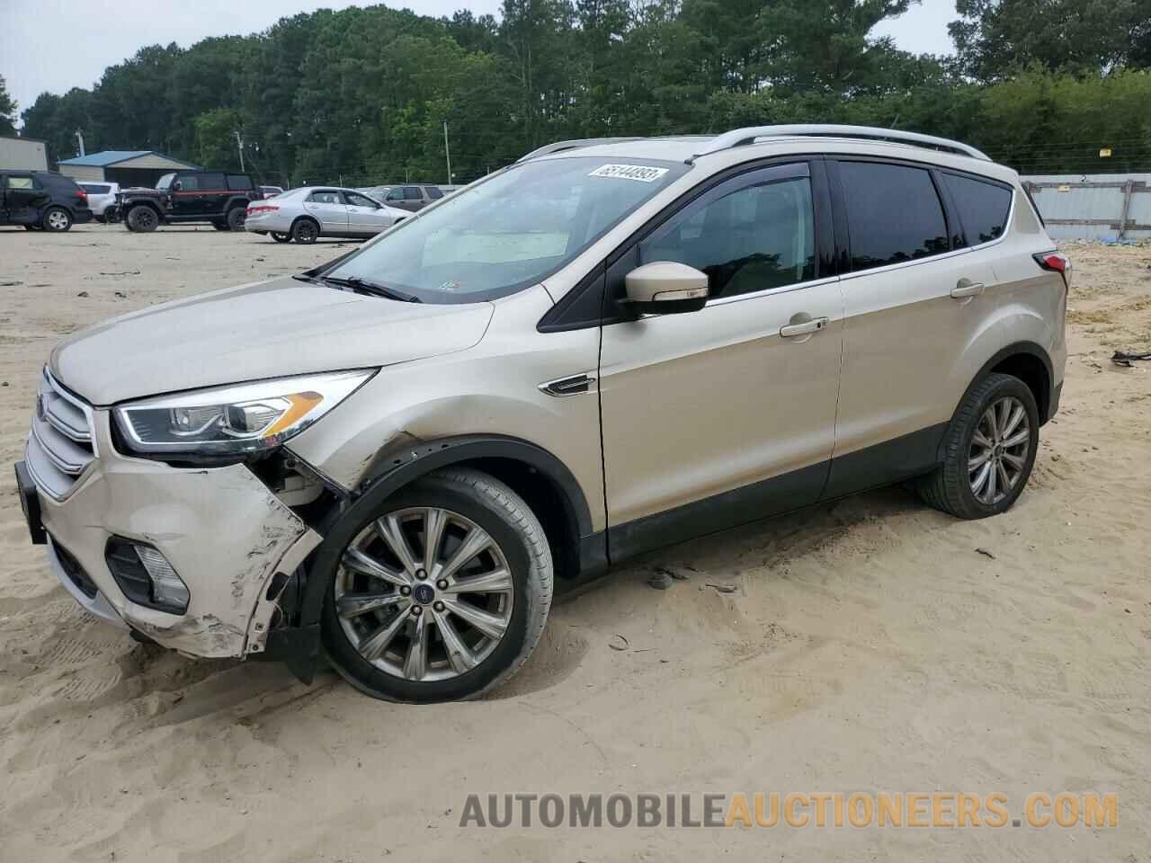 1FMCU9J90JUA27997 FORD ESCAPE 2018