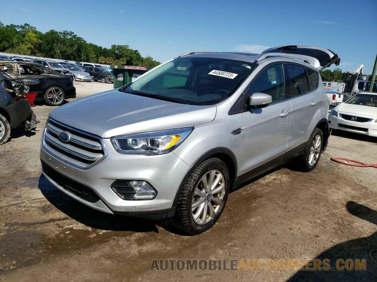 1FMCU9J90JUA37493 FORD ESCAPE 2018