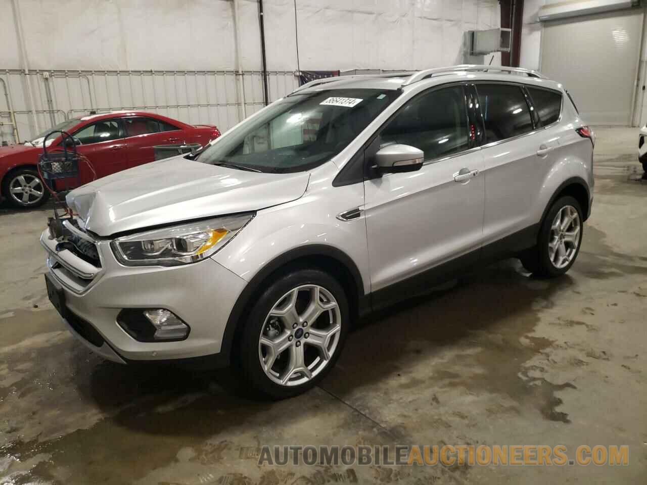 1FMCU9J90JUB13648 FORD ESCAPE 2018