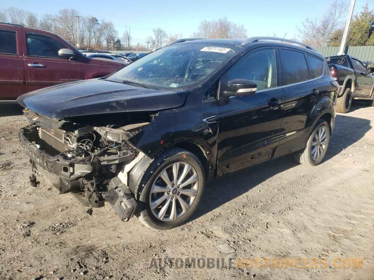 1FMCU9J90JUB74675 FORD ESCAPE 2018