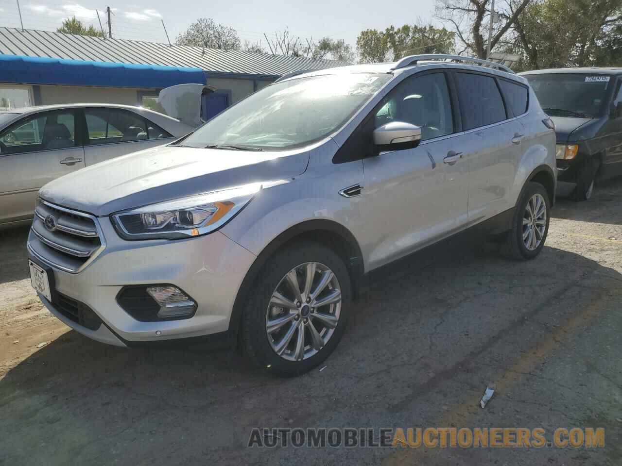 1FMCU9J90JUC89373 FORD ESCAPE 2018