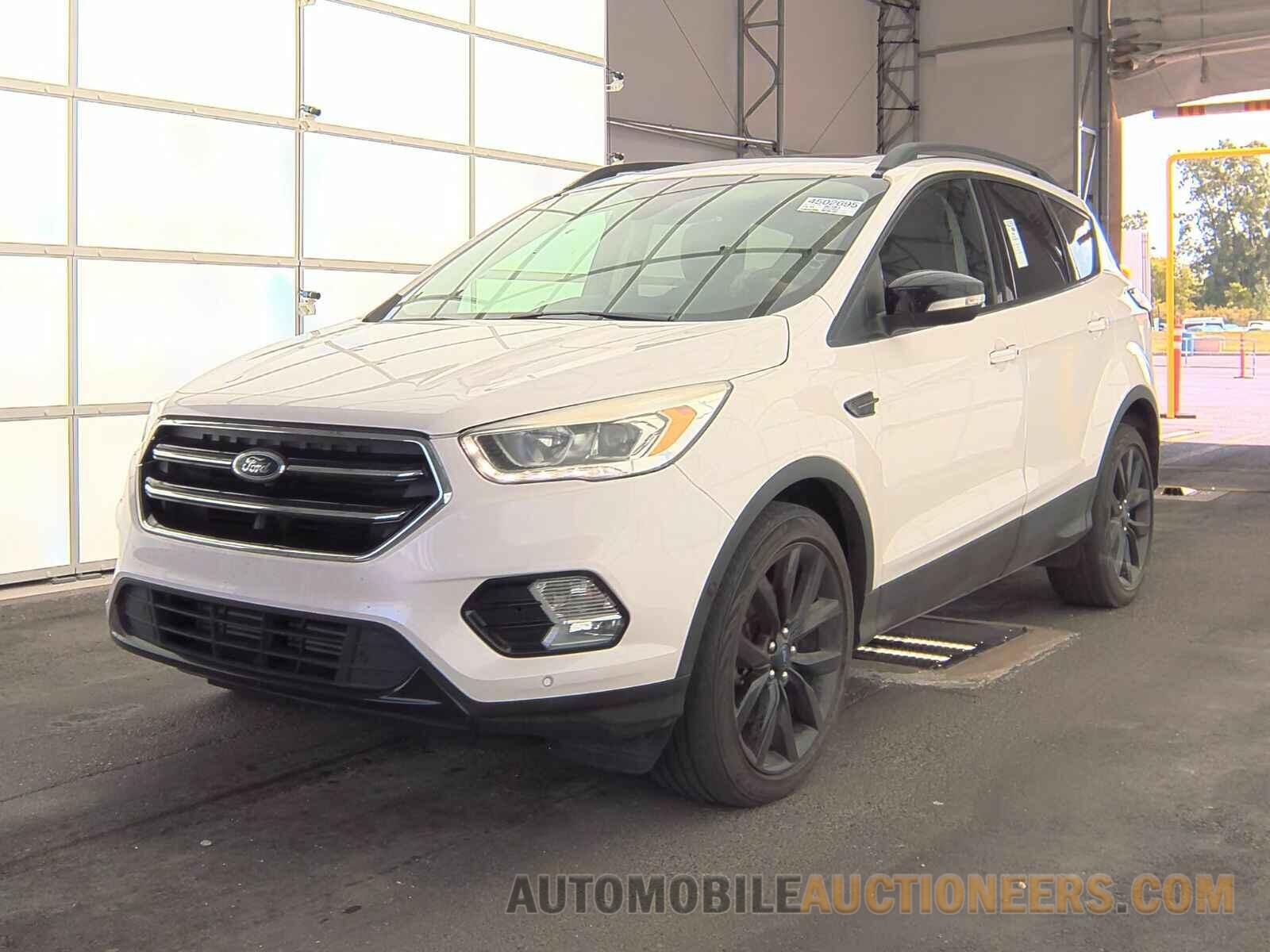 1FMCU9J90KUB71289 Ford Escape 2019