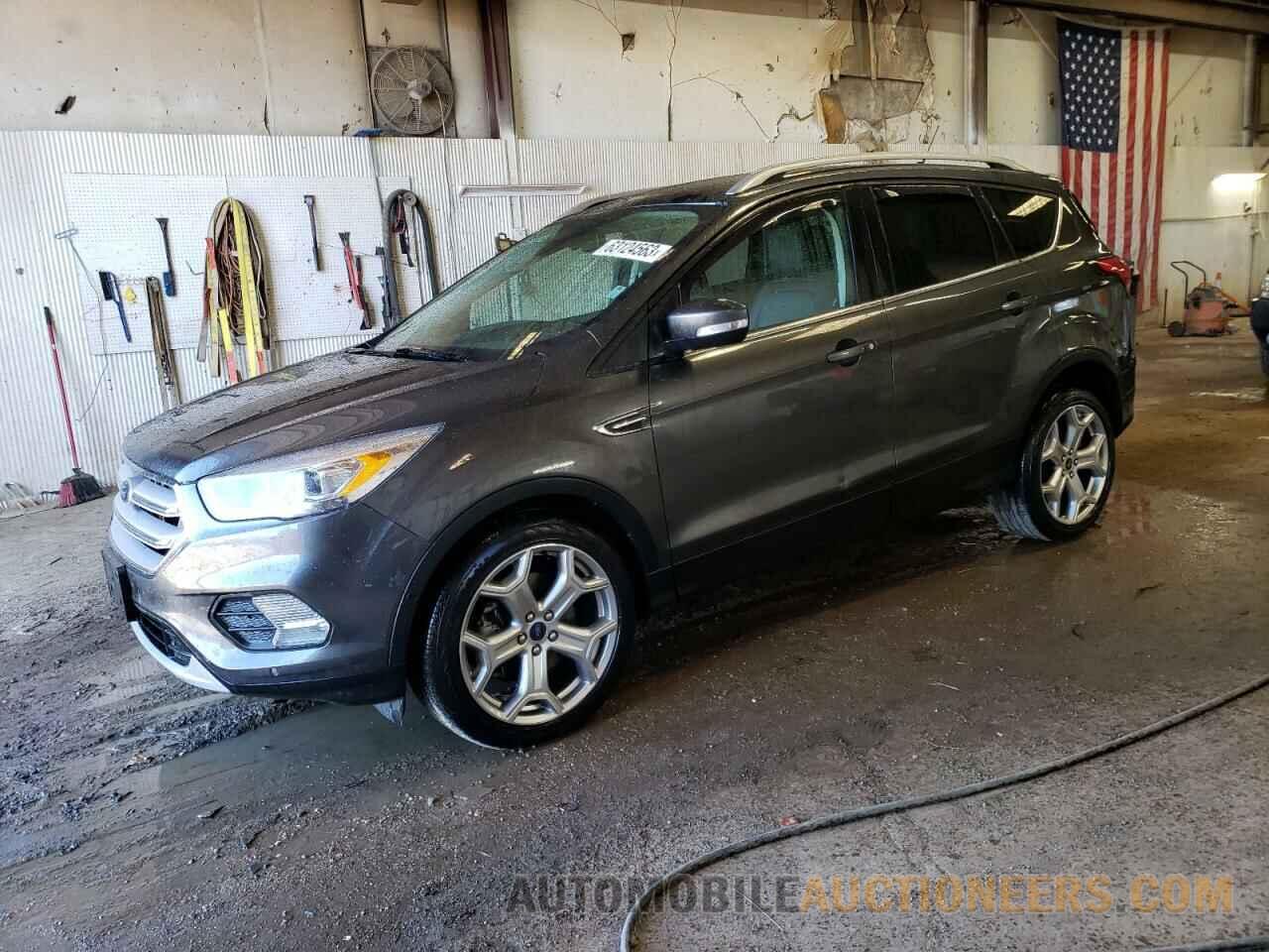 1FMCU9J90KUC29627 FORD ESCAPE 2019